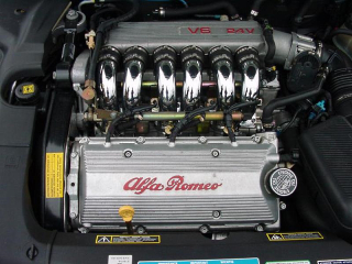 Illustration for article titled 1995 Alfa Romeo 164 Quadrifoglio: Too Nice To Daily